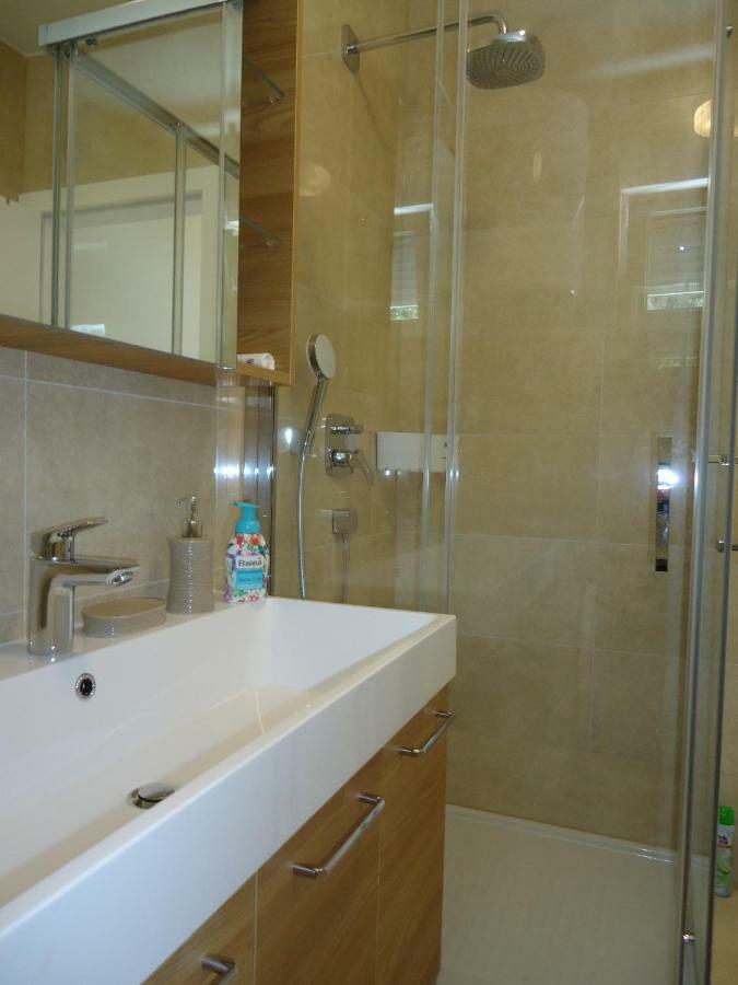 Apartment Pipe Malinska Ngoại thất bức ảnh