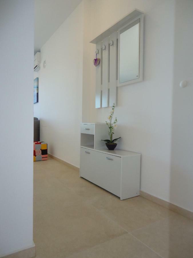 Apartment Pipe Malinska Ngoại thất bức ảnh