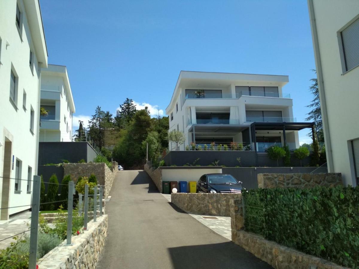 Apartment Pipe Malinska Ngoại thất bức ảnh