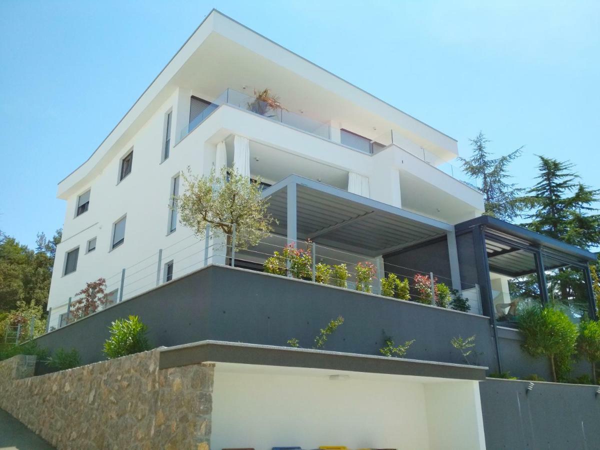 Apartment Pipe Malinska Ngoại thất bức ảnh